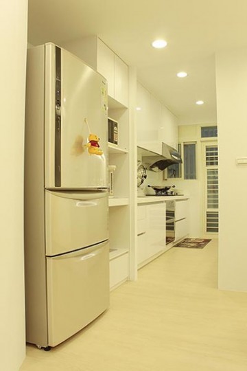 別致的現(xiàn)代簡(jiǎn)約風(fēng)格60平米小戶(hù)型廚房櫥柜裝修效果圖
