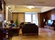 靜謐中式風(fēng)格140平米四居室客廳電視背景墻裝修效果圖 靜謐中式風(fēng)格140平米四居室客廳電視背景墻裝修效果圖