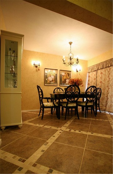 浪漫碎花田園風(fēng)格120平米三居室餐廳裝修效果圖