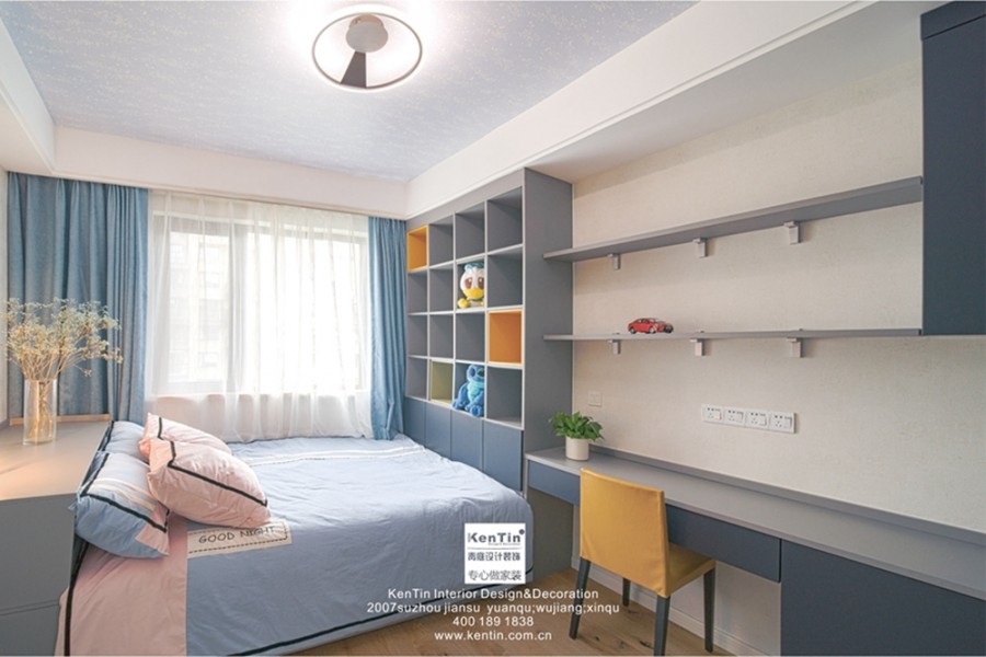 龍湖獅山原著現(xiàn)代簡約復(fù)式兒童房裝修實(shí)景案例