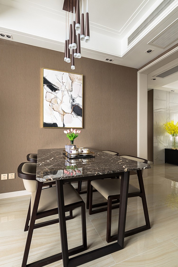 現(xiàn)代風格裝修餐廳效果圖