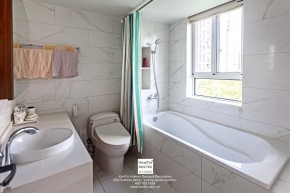 新加花園現(xiàn)代風格別墅衛(wèi)生間裝修實景案例