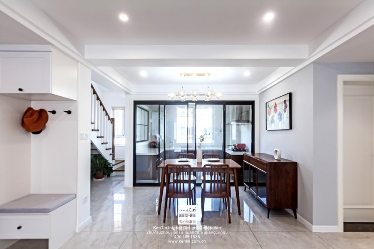 新加花園現(xiàn)代風格別墅餐廳裝修實景案例