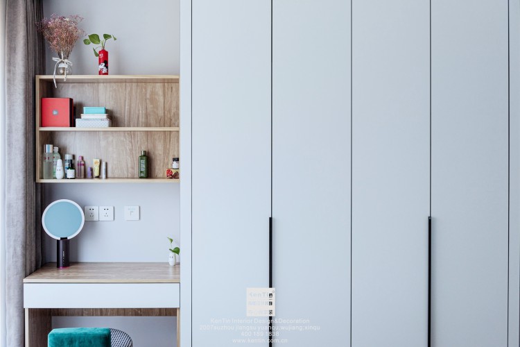 春江明月北歐風(fēng)格三居室臥室裝修實景圖