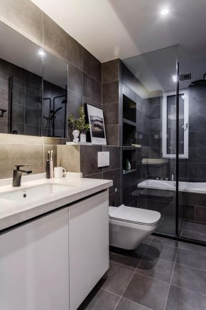 現(xiàn)代風格三居室衛(wèi)生間裝修效果圖