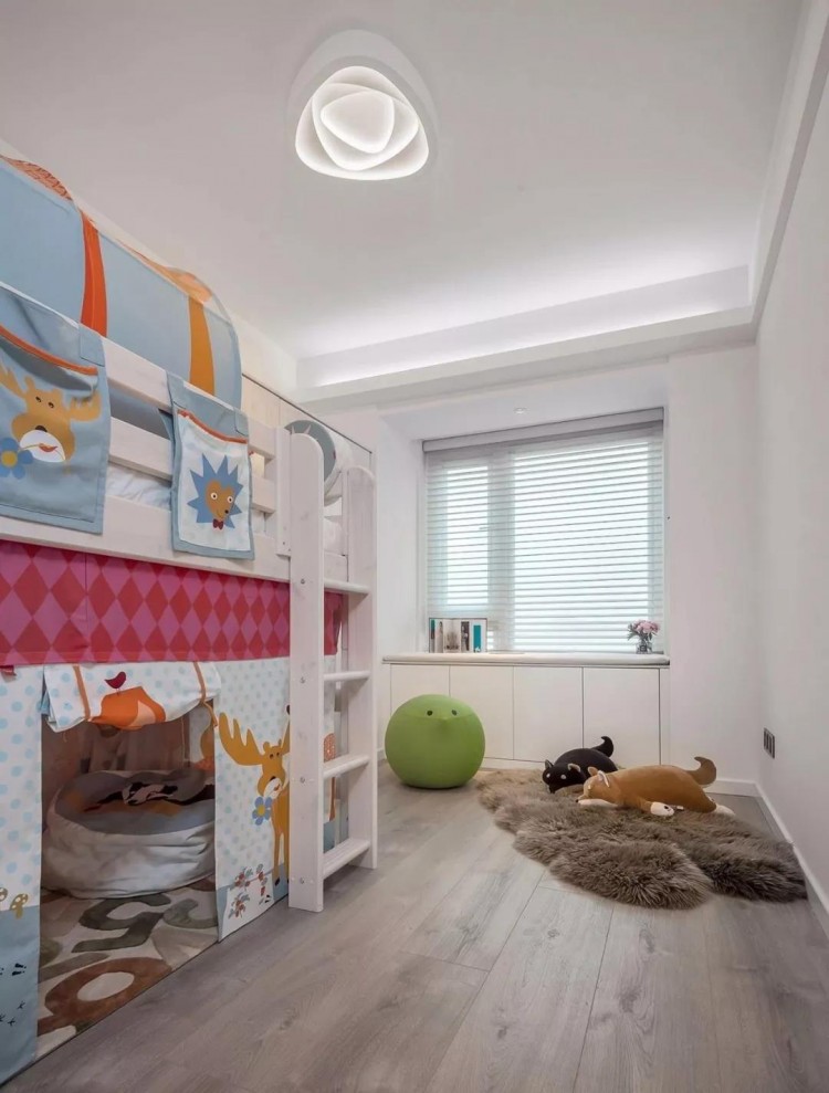 簡(jiǎn)約北歐風(fēng)格三居室兒童房裝修效果圖