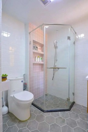 簡(jiǎn)約風(fēng)格三居室衛(wèi)生間裝修效果圖