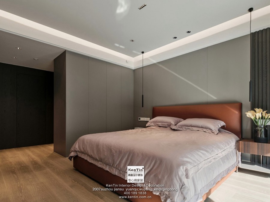 龍湖熙上現(xiàn)代簡約風格別墅臥室裝修實景圖