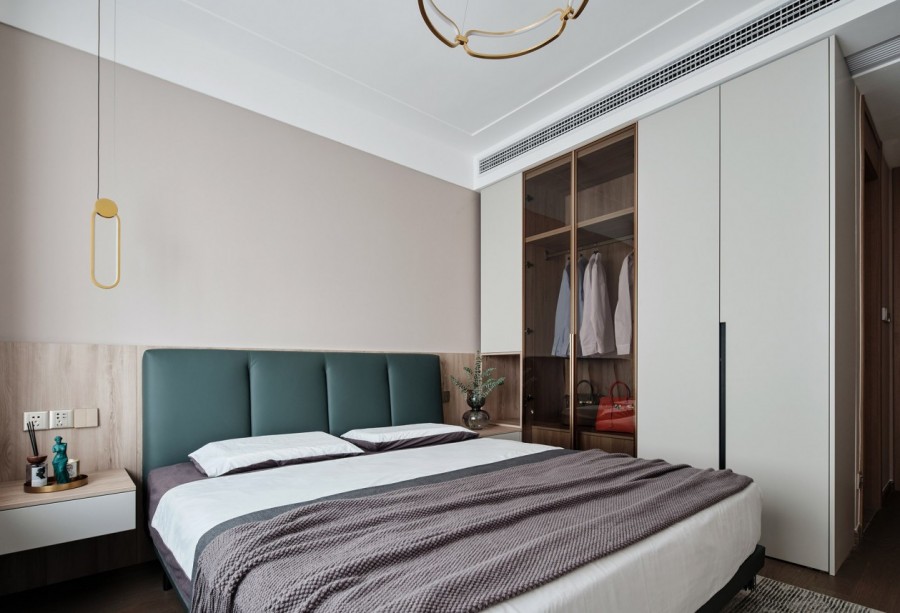 簡(jiǎn)約輕奢風(fēng)格三居室臥室裝修效果圖