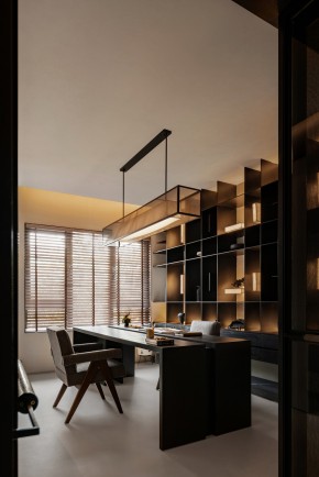 現(xiàn)代風格別墅書房裝修效果圖