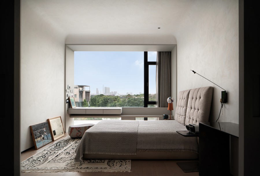 現代風格湖居別墅臥室裝修效果圖