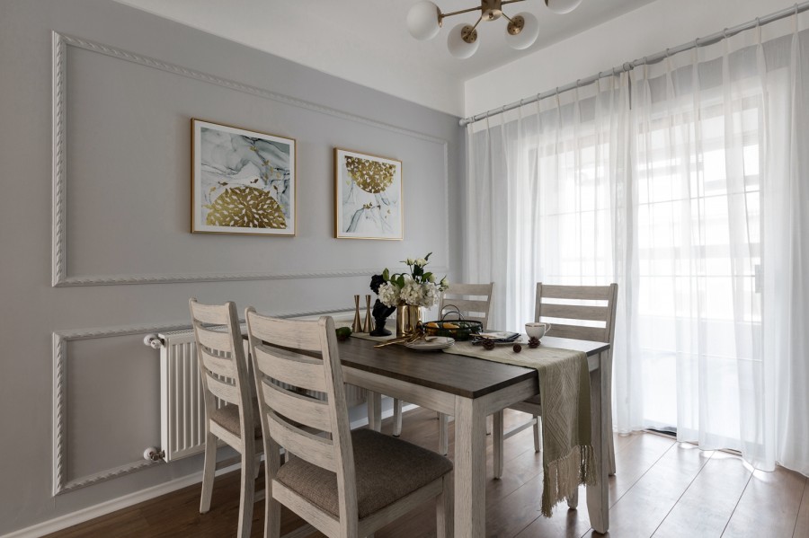 美式輕奢風(fēng)格四居室餐廳裝修效果圖