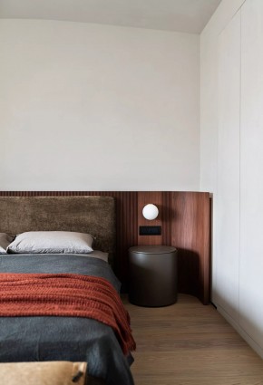 現(xiàn)代風格別墅臥室裝修效果圖