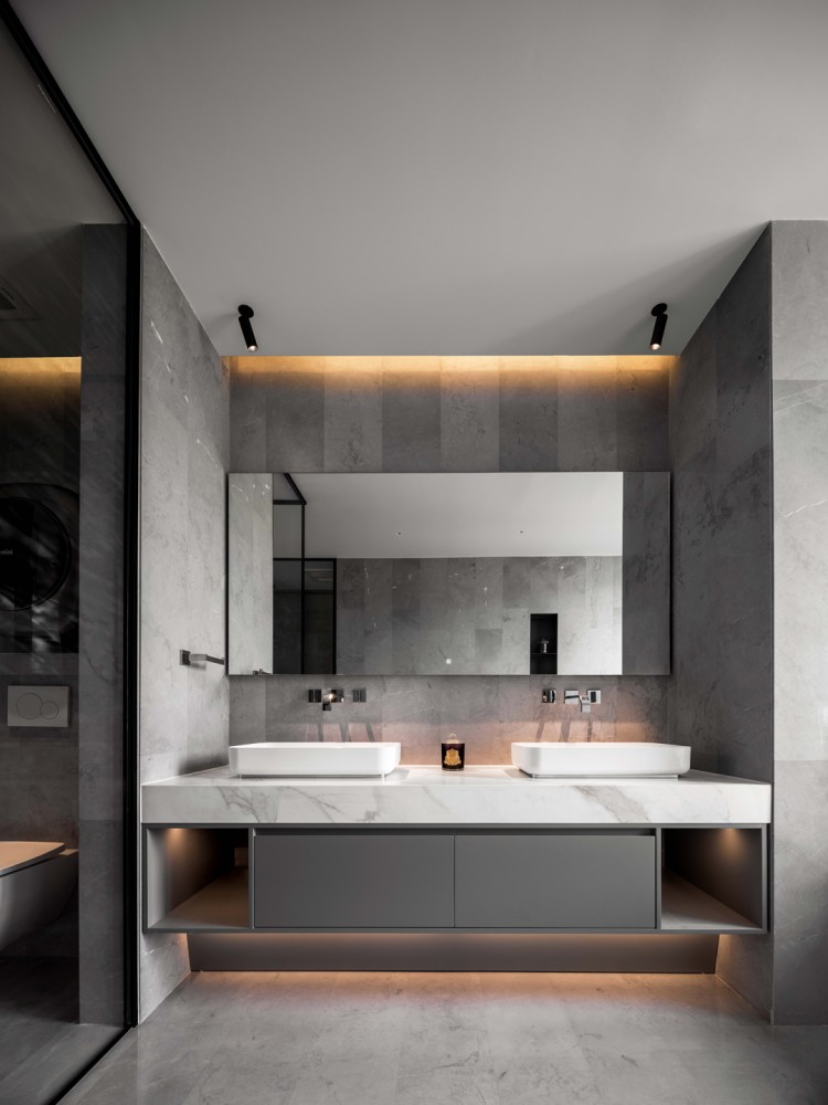 現(xiàn)代風格別墅衛(wèi)生間裝修效果圖