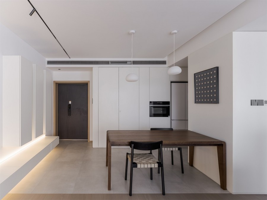 現(xiàn)代簡(jiǎn)約風(fēng)格三居室餐廳裝修效果圖