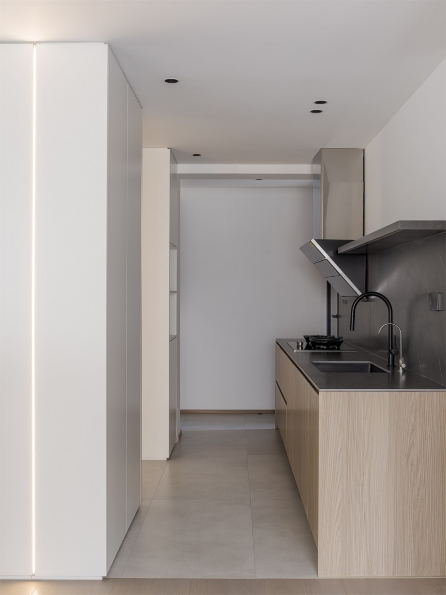 現(xiàn)代簡(jiǎn)約風(fēng)格三居室廚房裝修效果圖