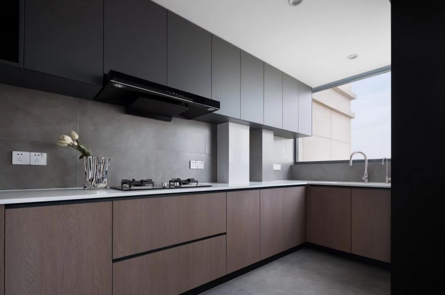 現(xiàn)代風格別墅廚房裝修效果圖