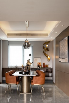 現(xiàn)代風(fēng)格四居室餐廳裝修效果圖