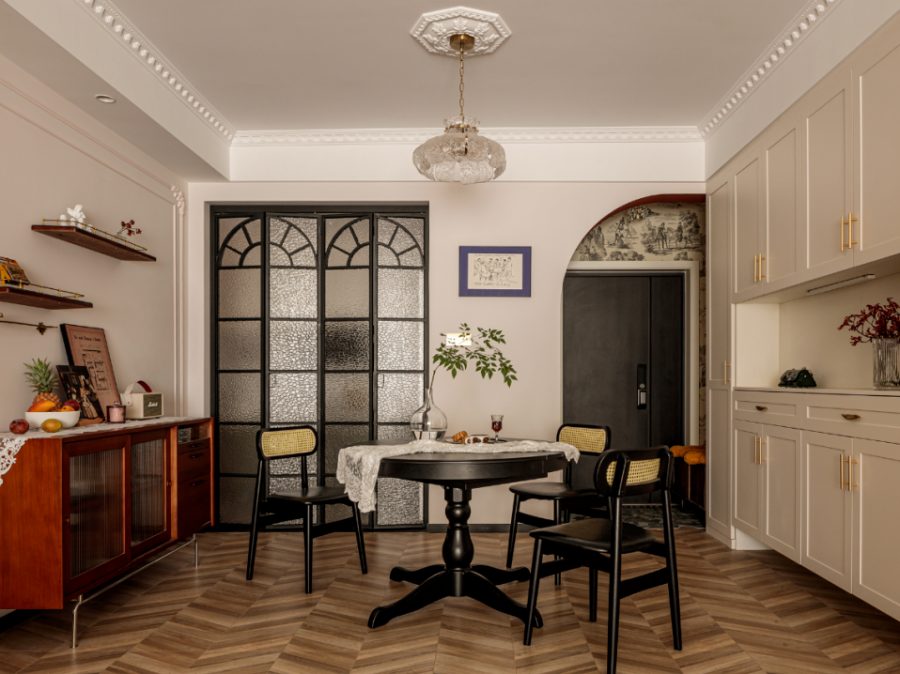 法式復古三居室餐廳1裝修效果圖