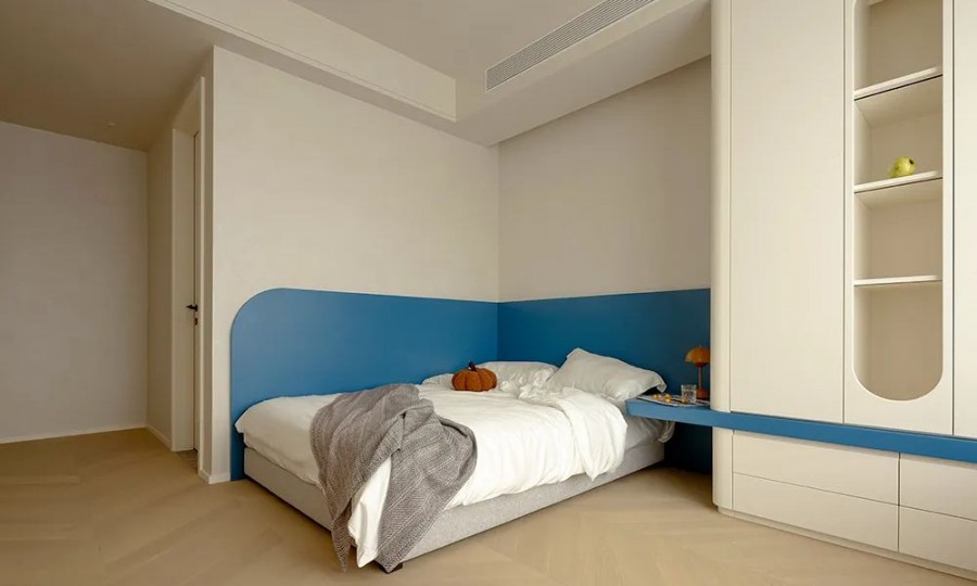 極簡(jiǎn)原木風(fēng)三居室兒童房裝修效果圖_副本