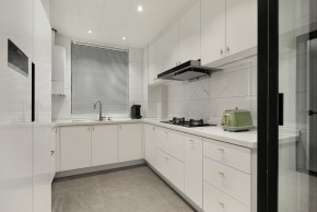 北歐原木風(fēng)三居室裝修廚房效果圖