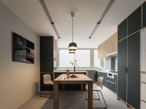 歐式風(fēng)三居室裝修餐廳效果圖