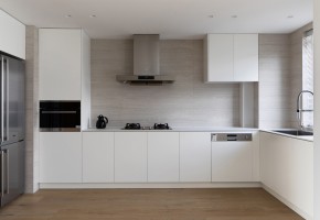 現(xiàn)代極簡風(fēng)三居室裝修廚房效果圖