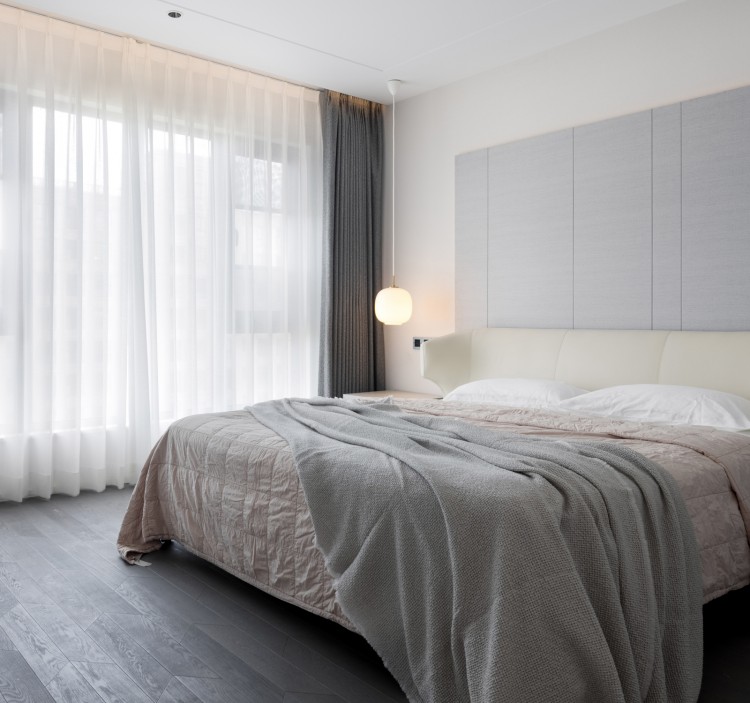 現(xiàn)代簡約三居室裝修臥室效果圖