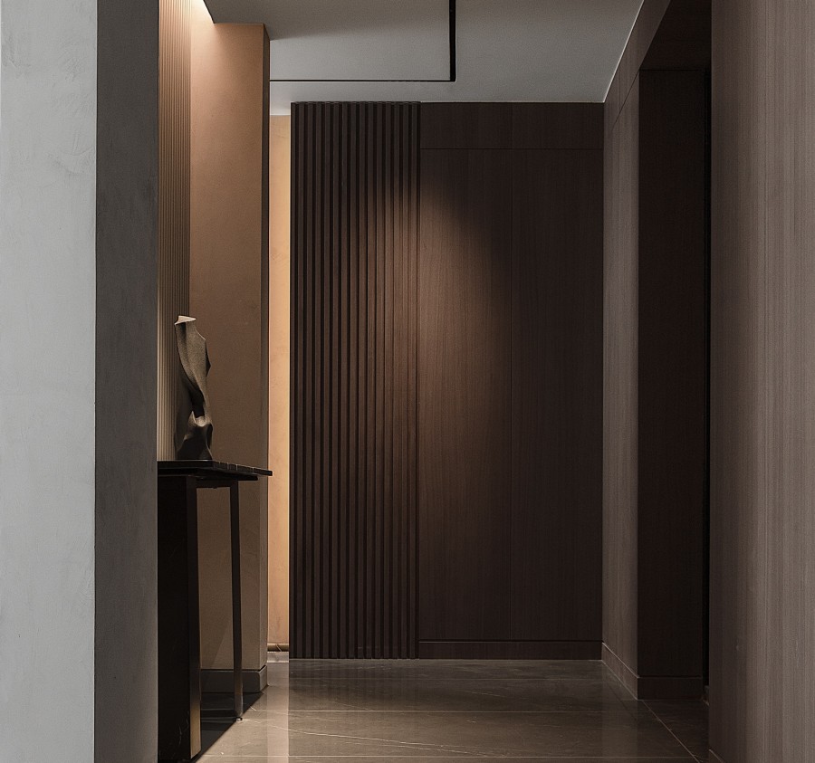 現(xiàn)代意式大平層玄關(guān)裝修效果圖