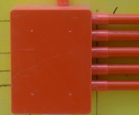 為何過線盒不可或缺？解析電氣系統(tǒng)中的 “隱形守護(hù)者”