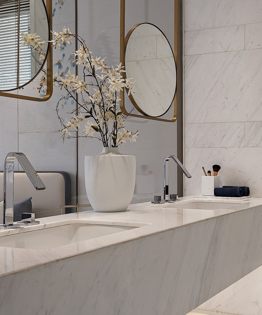 新中式別墅衛(wèi)生間裝修效果圖