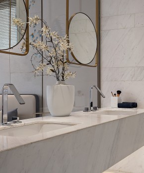 新中式別墅衛(wèi)生間裝修效果圖