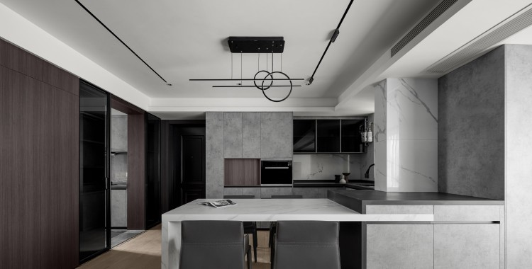 現(xiàn)代簡約三居室廚房裝修效果圖