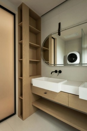 現(xiàn)代原木分風(fēng)三居室衛(wèi)生間裝修效果圖