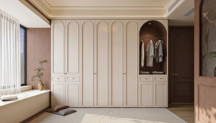 中古風(fēng)三居室衣帽間裝修效果圖