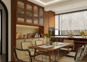 現(xiàn)代中古風三居室餐廳裝修效果圖