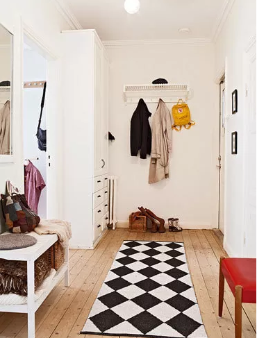 開門見客廳太尷尬，這8款實(shí)用玄關(guān)設(shè)計(jì)拯救你的隱私